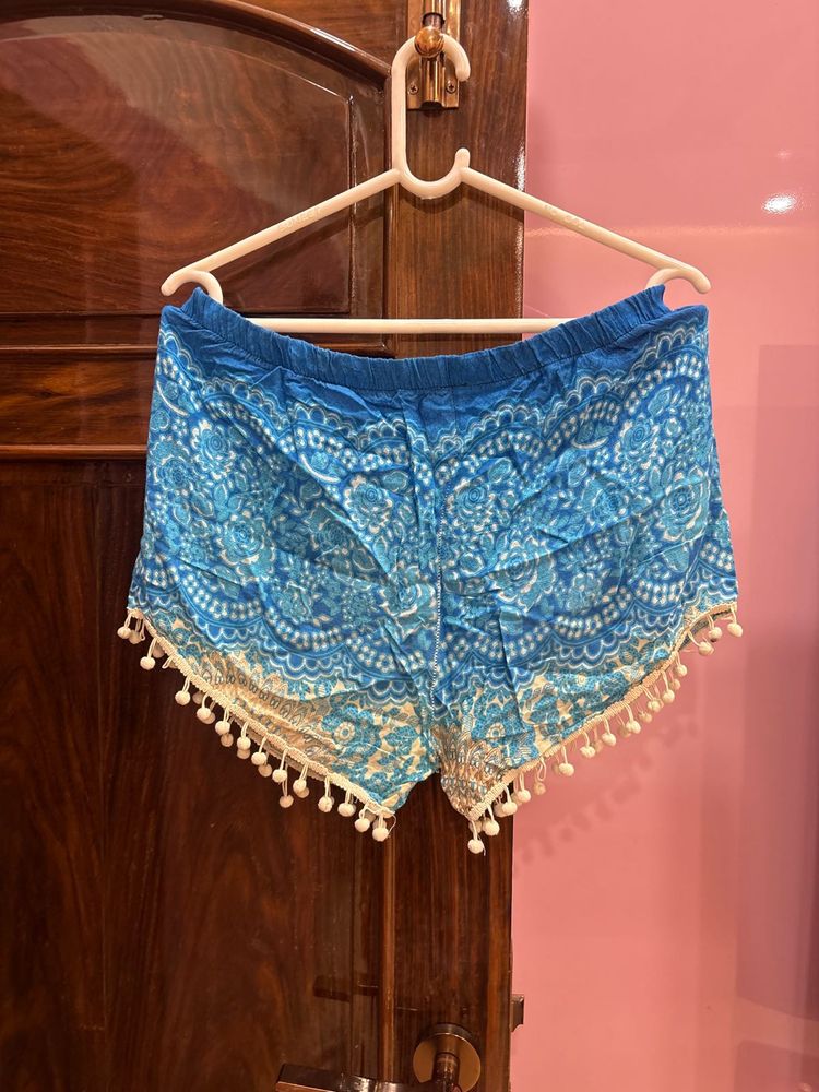 Boho Pom-pom Shorts