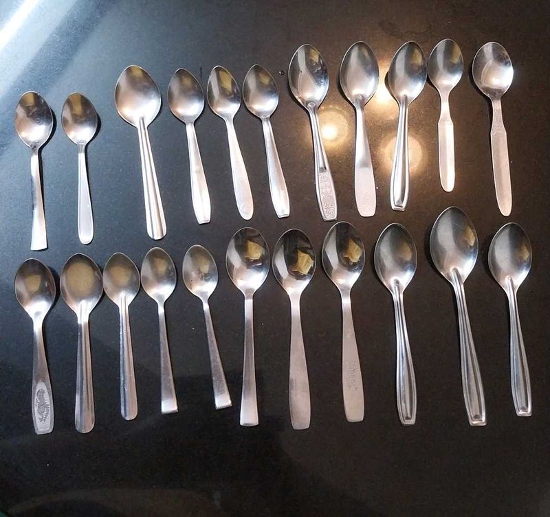Set of 22 Stainless Steel Spoons