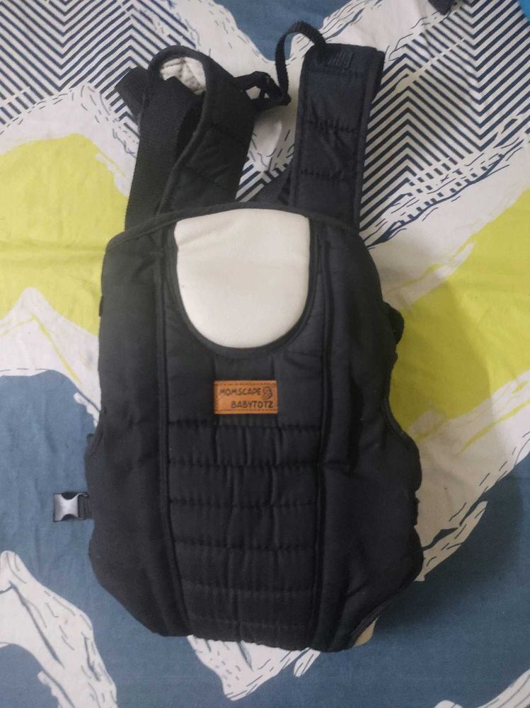 Momscape Baby Carrier