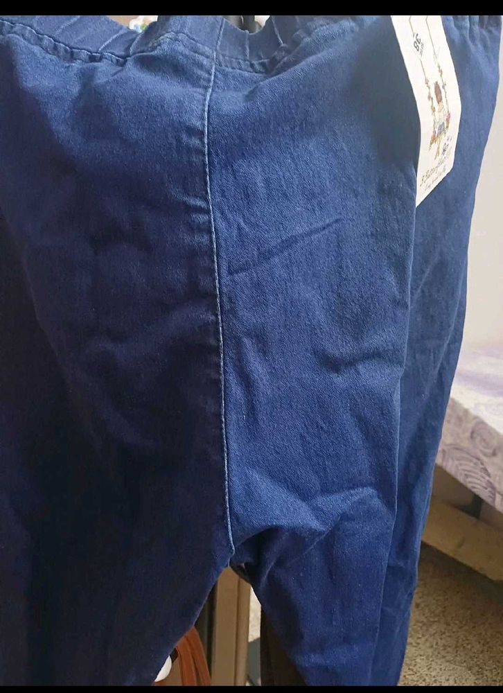 Comfortable Blue Denim Jeans