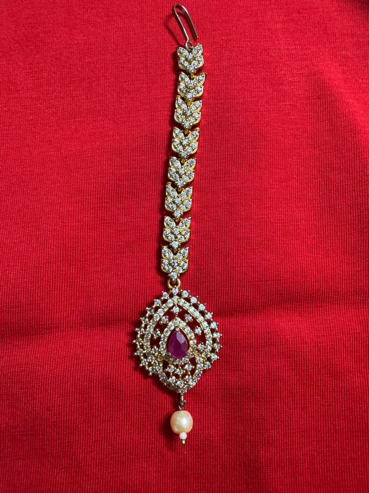 Cz stone maangtika