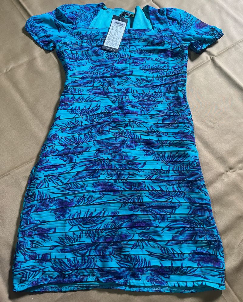 Blue Tropical Print Short Sleeve Dress