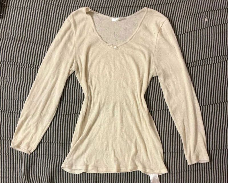Cream Long Sleeve V-Neck Top