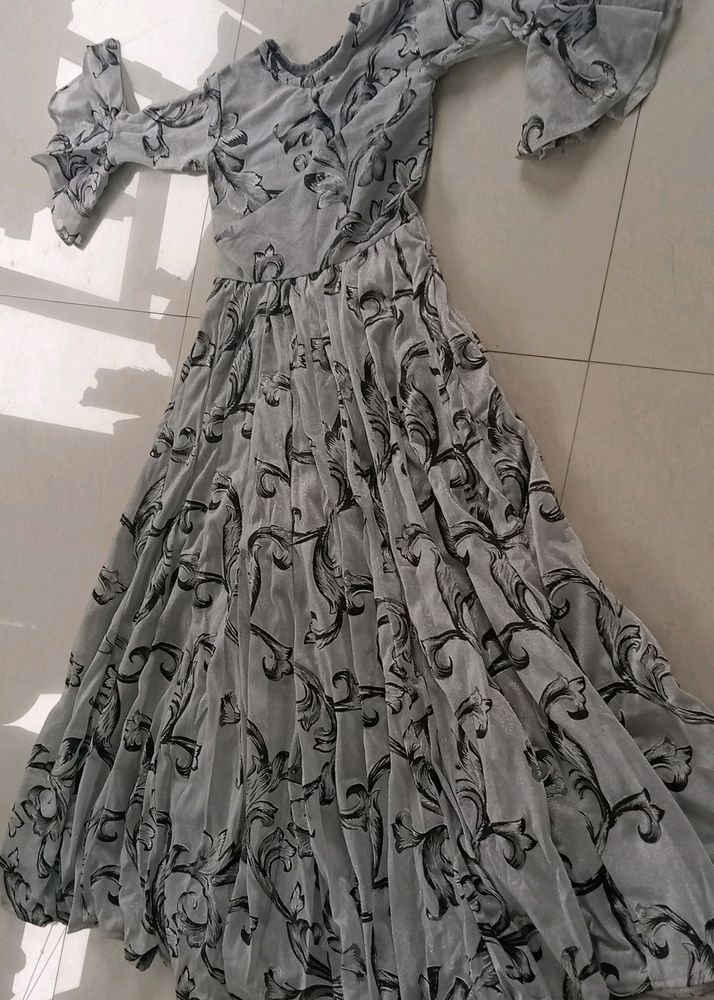 Gown With Koti For Girls