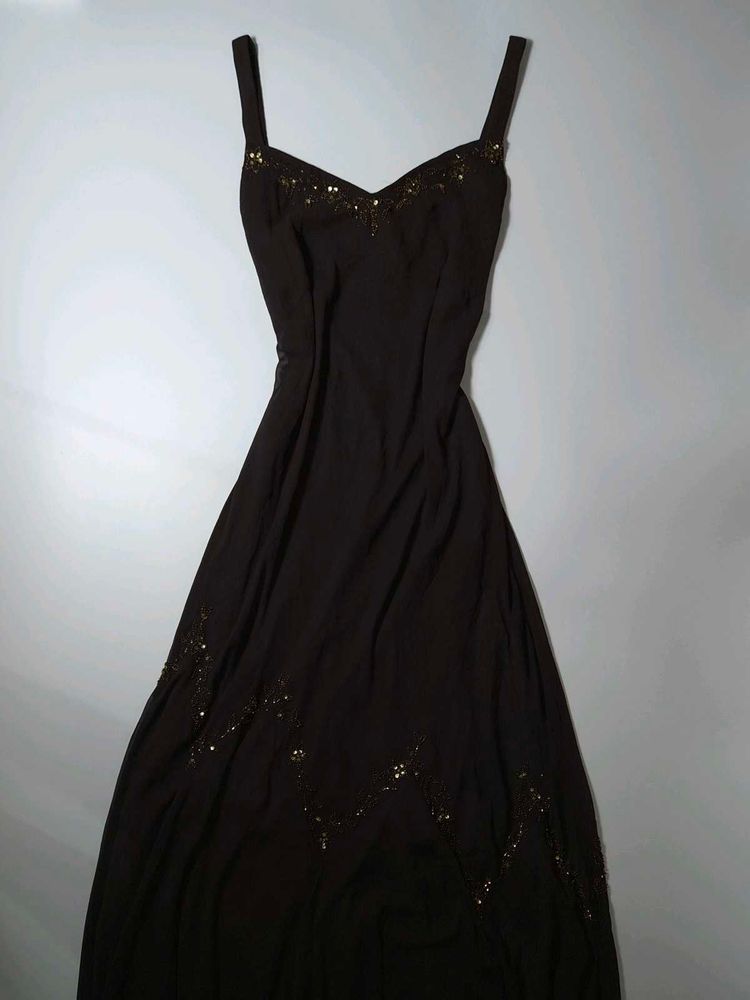 Elegant Sequin Embellished Black Dress
