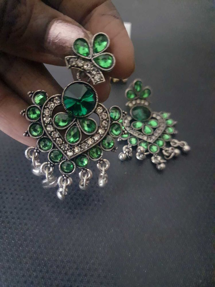 Stunning Green Stone Earrings