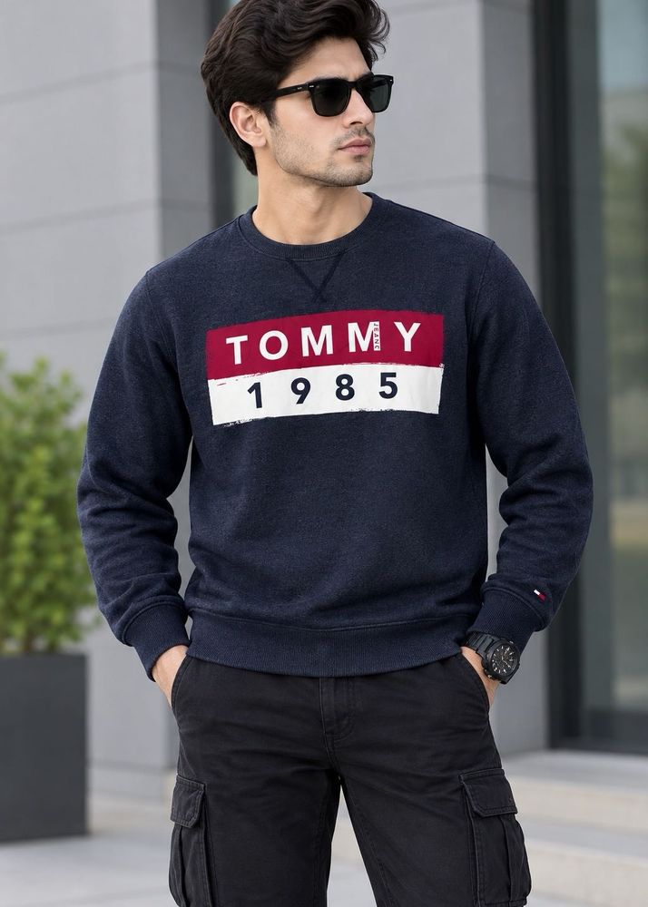 Tommy 1985 Graphic Sweatshirt