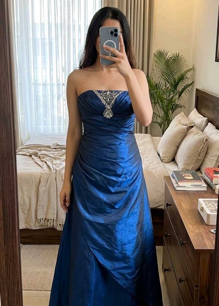 Elegant Strapless Blue Gown with Embellishments