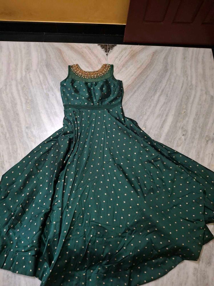 Stunning Green Ethnic Gown