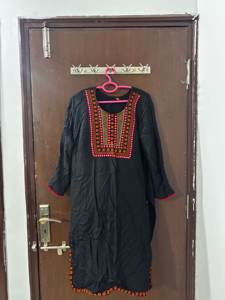 Embroidered Black Kurta