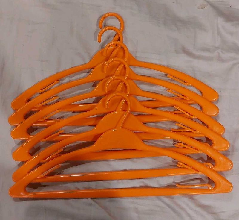Set of 6 Orange Plastic Hangers