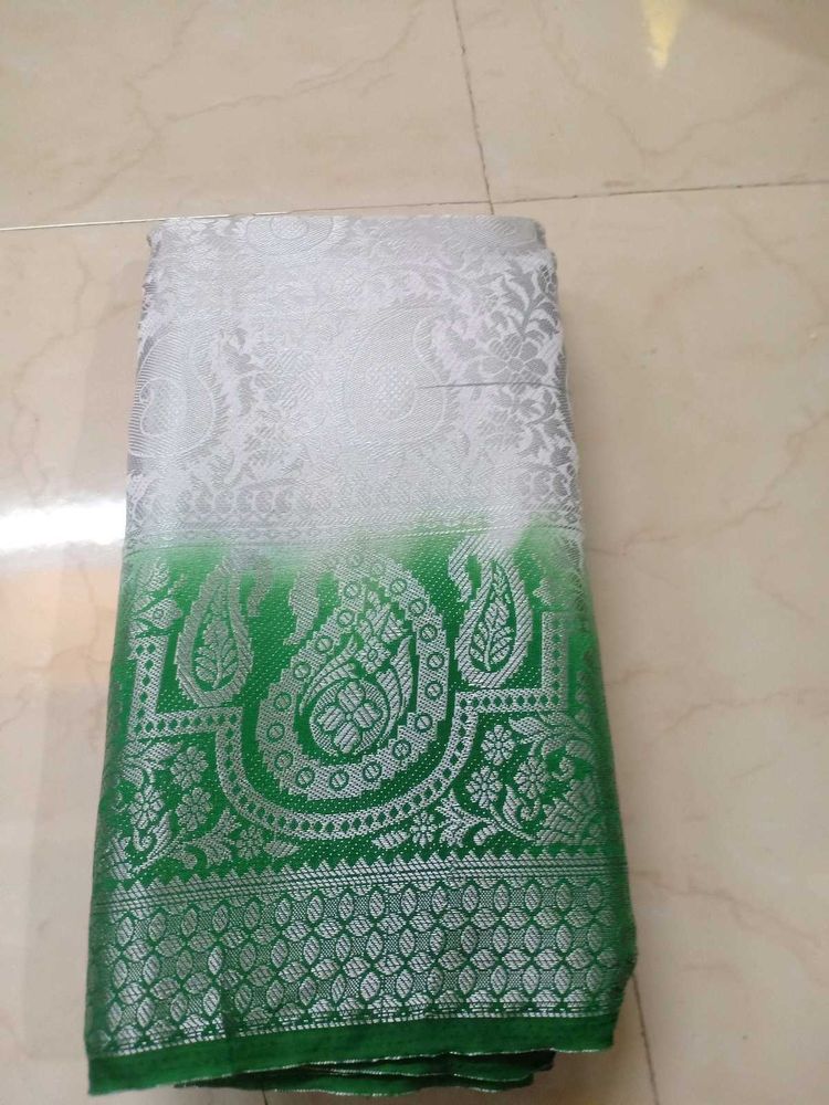 New White Saree... Kathpadari Saree