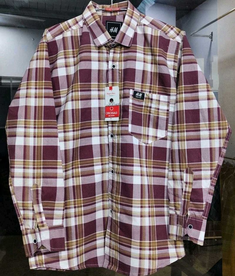 Men's Plaid Button-Up Shirt