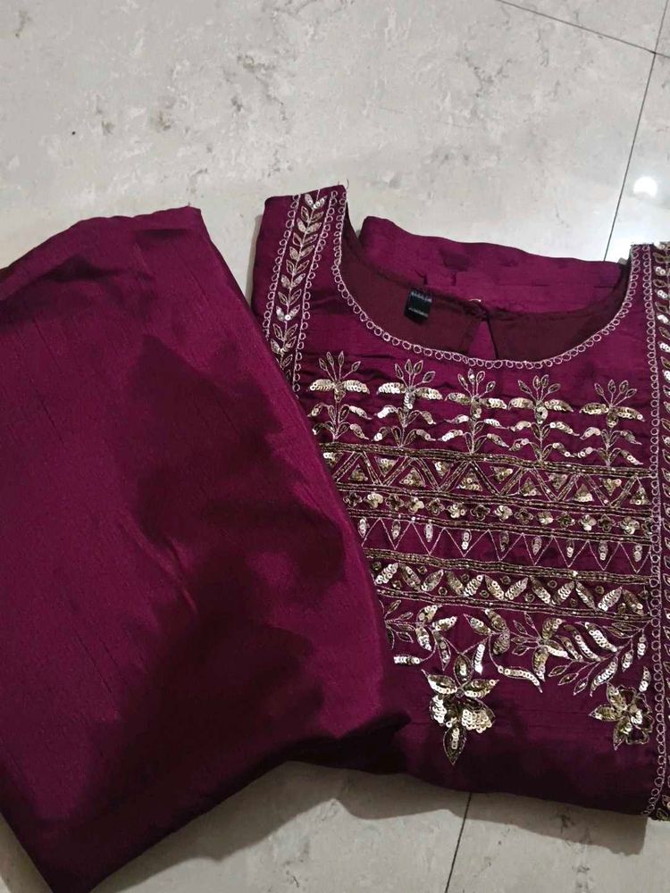 Elegant Purple Kurta set two piece