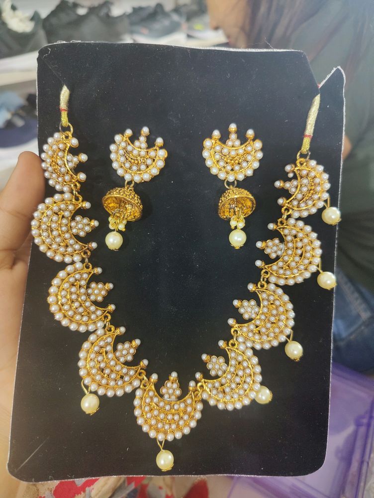Jewellery Set For Women. Like New. Good Condition