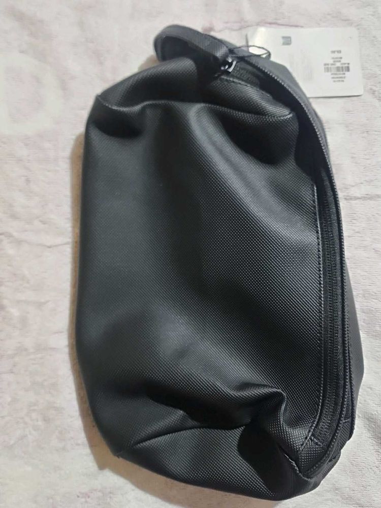 Black Fanny Pack