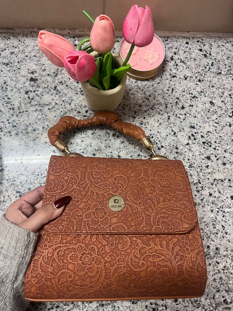 Elegant brown Handbag -Chic bag