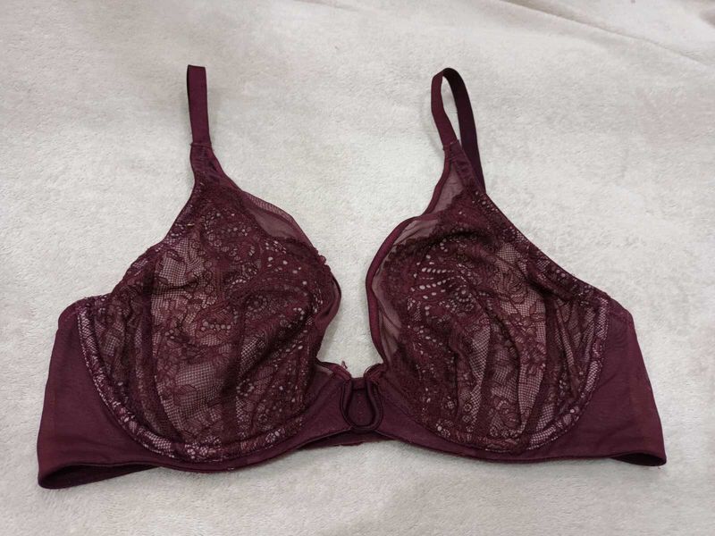 Lace Detail Burgundy Bra