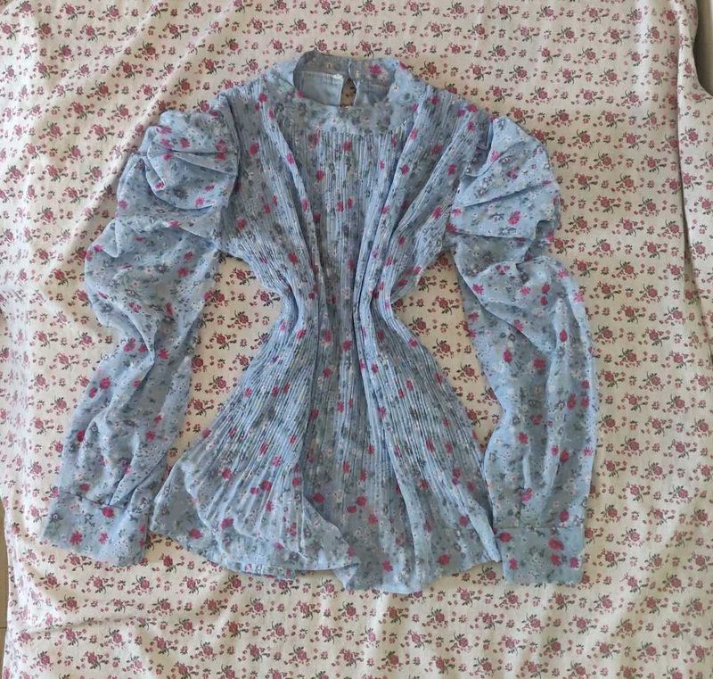 ✨The Ultimate Romantic Blouse ✨