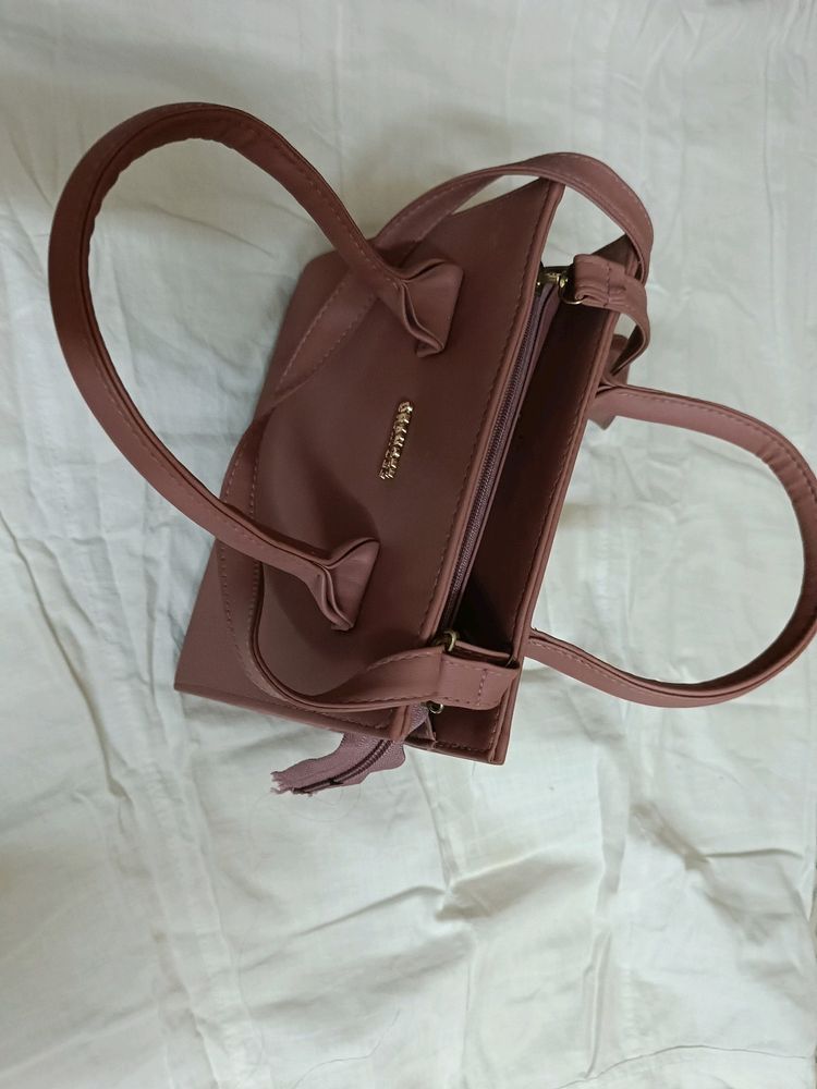 New Beautiful Handbag