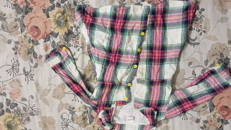 Cute Plaid Button-Up Top