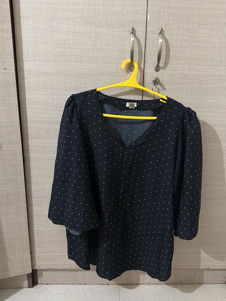 Chic Polka Dot V-Neck Top