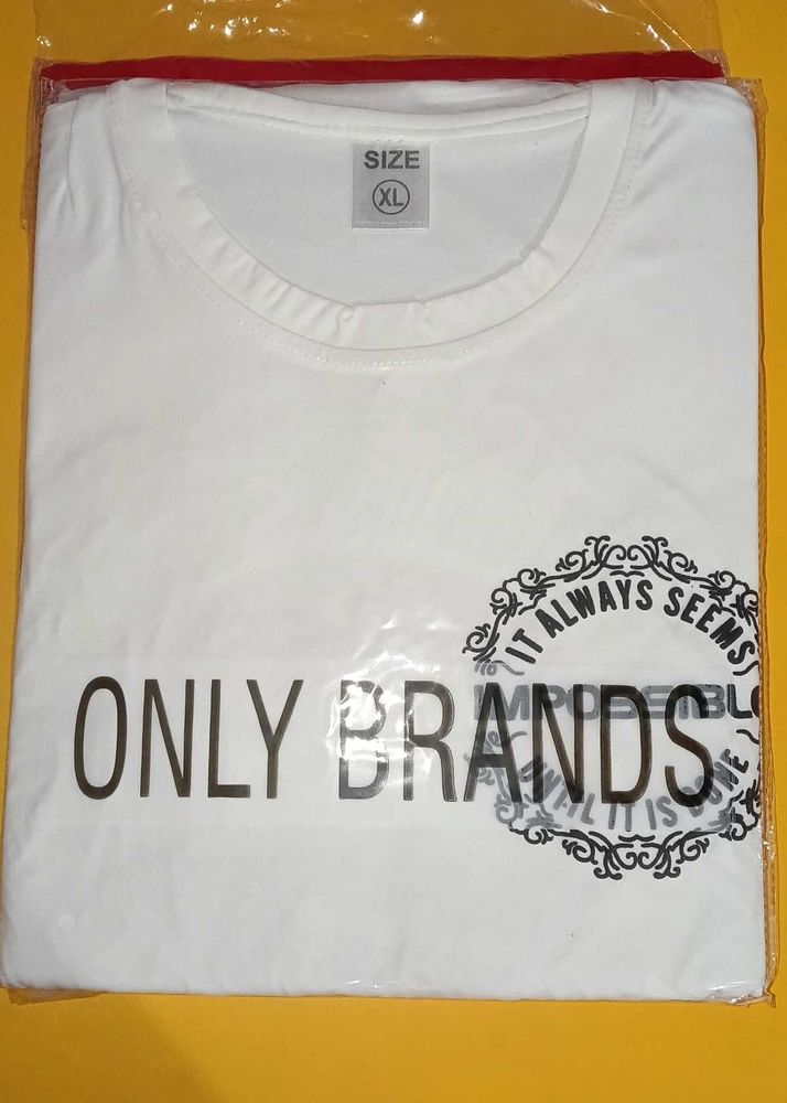 Men's White Graphic T-Shirt (XL)