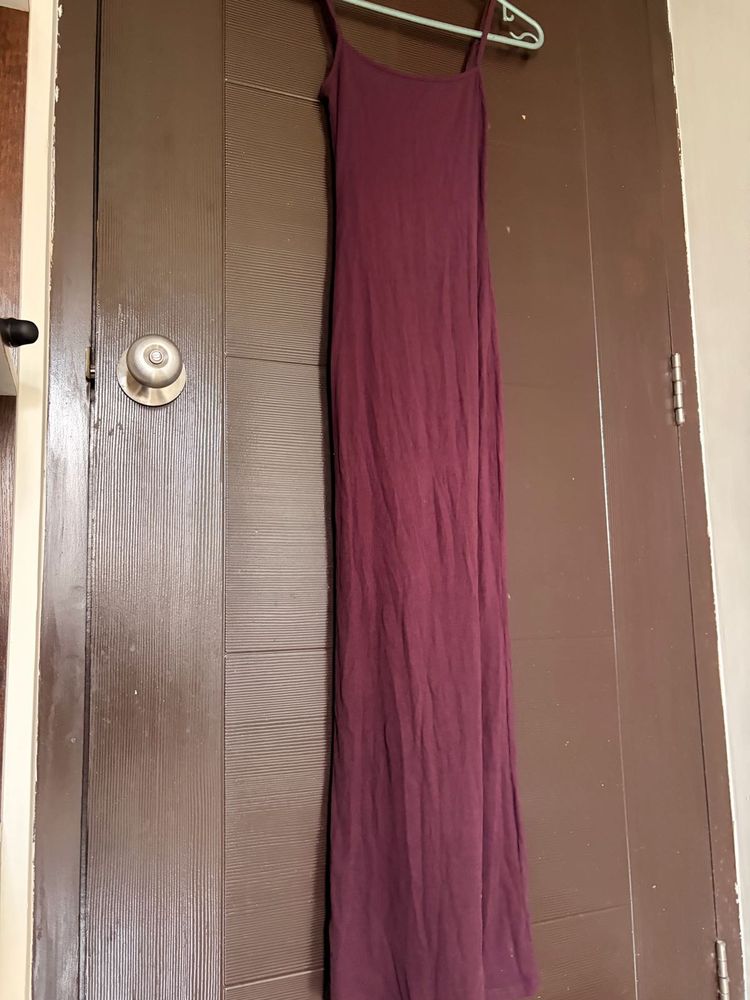 Maroon Spaghetti Strap Maxi Dress