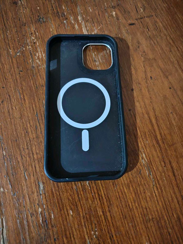 iPhone 15 MagSafe Case