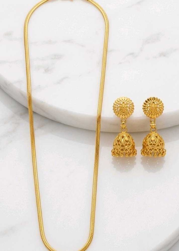 Chain with earings