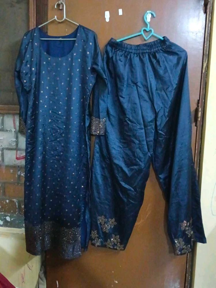 Elegant Navy Blue Kurta Set