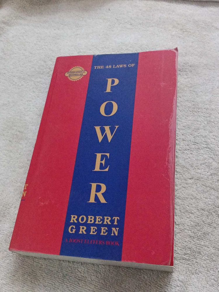 The 48 Laws of Power - Robert Green