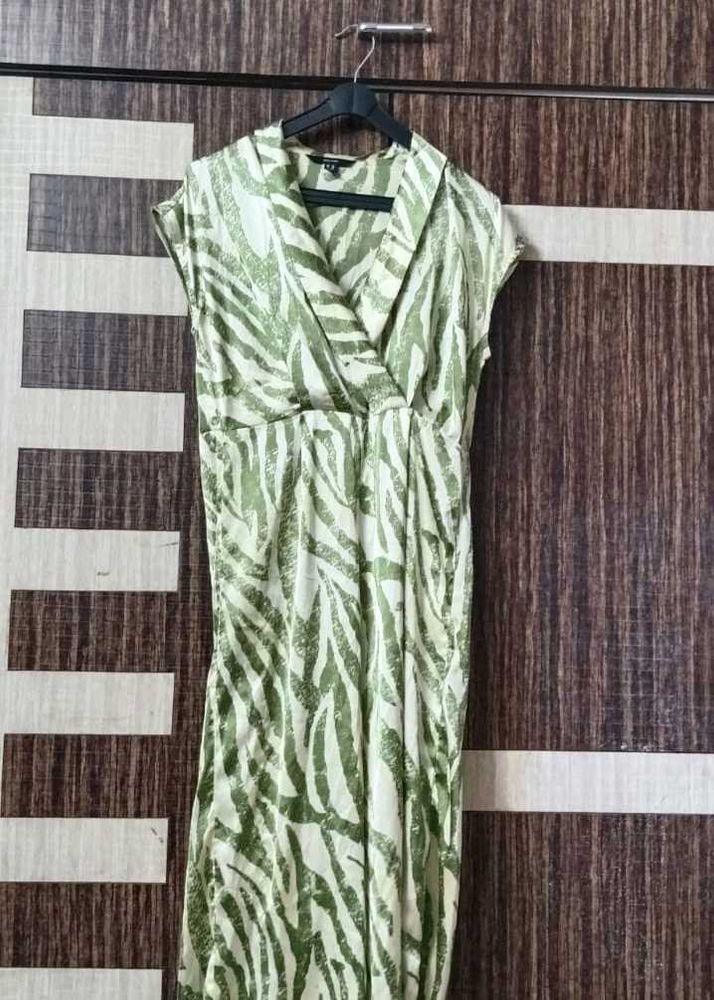 Stylish Green Zebra Print Wrap Dress