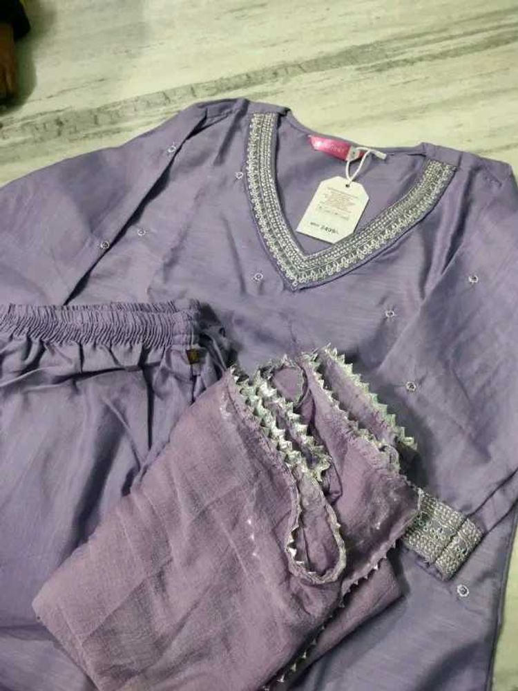Elegant Lavender Kurta Set with Embellished Neckli