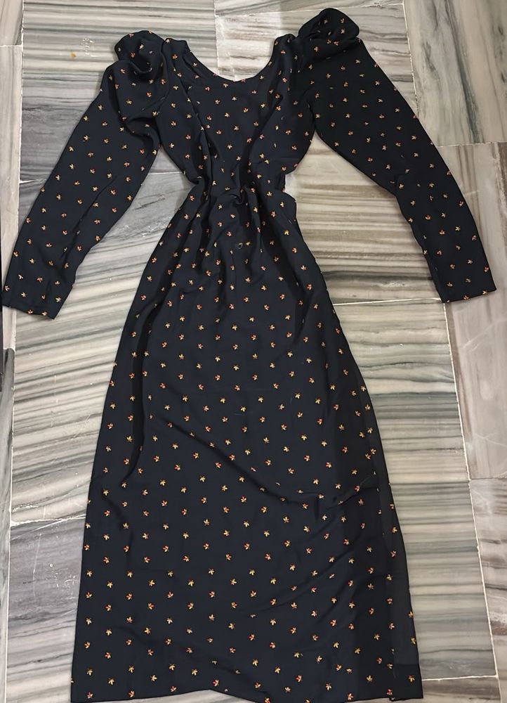 Chic Black Printed Midi Dress