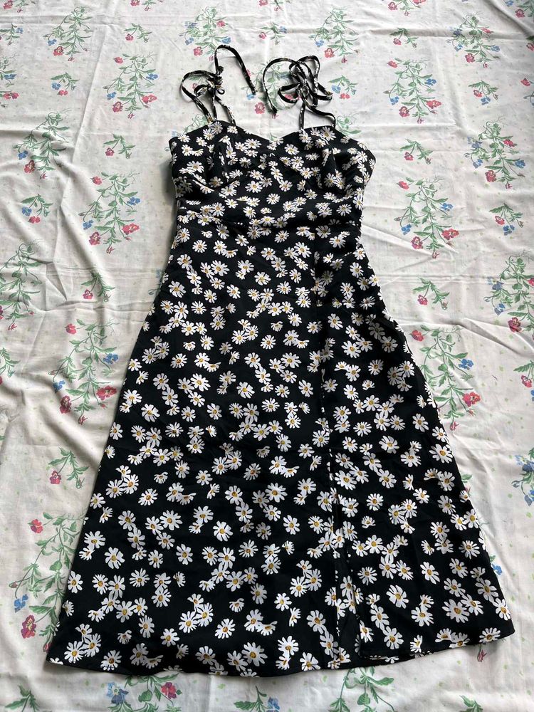 Black Daisy Print Mini Dress