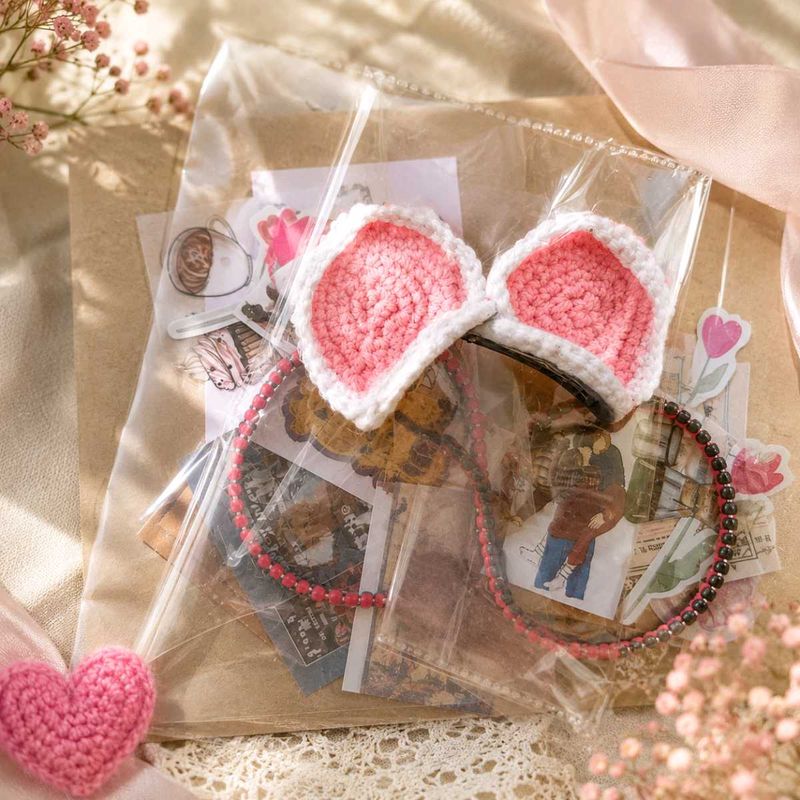 Cat Crochet Clips