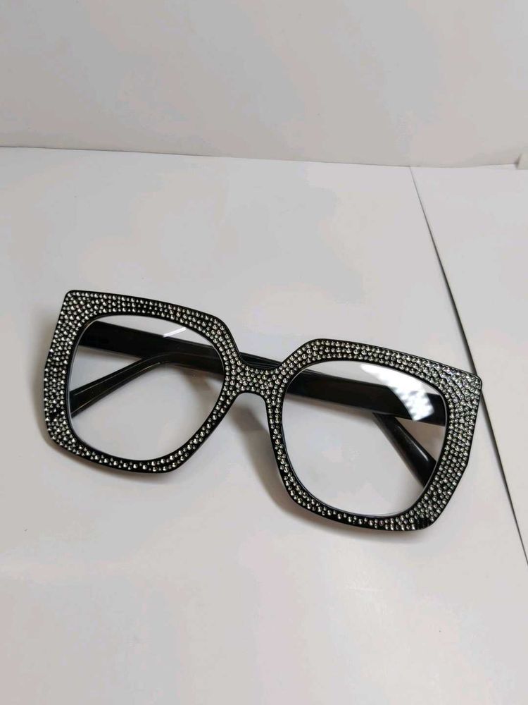 Sparkling Rhinestone Cat-Eye Glasses