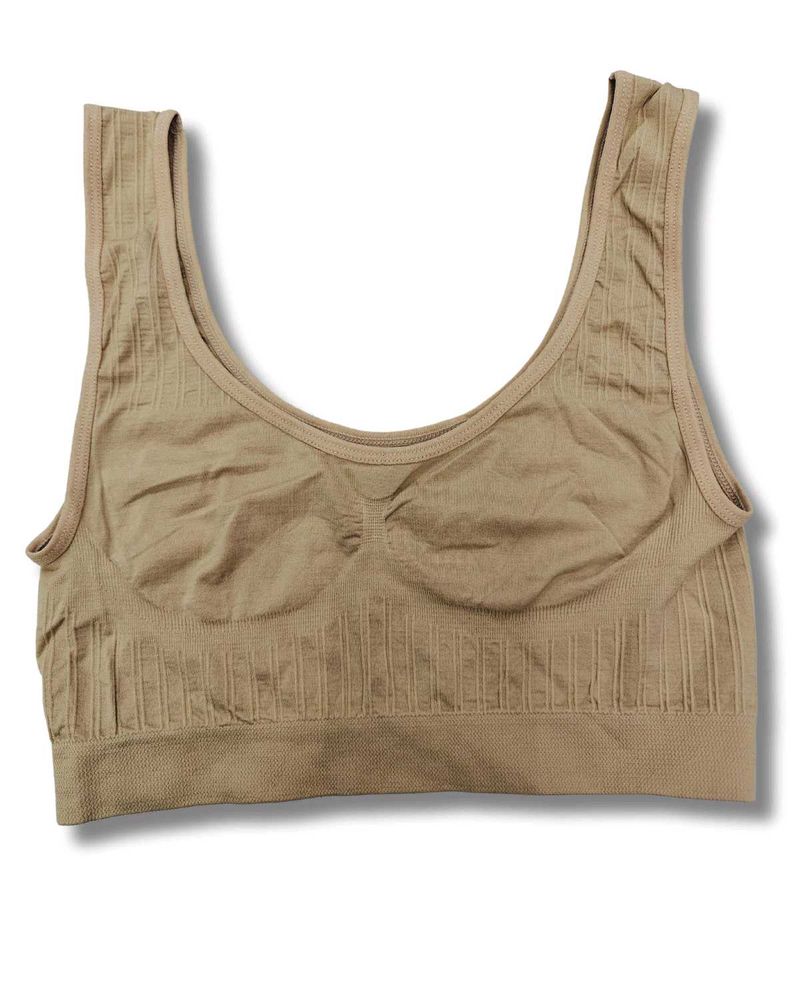 Comfortable seamless sports bra