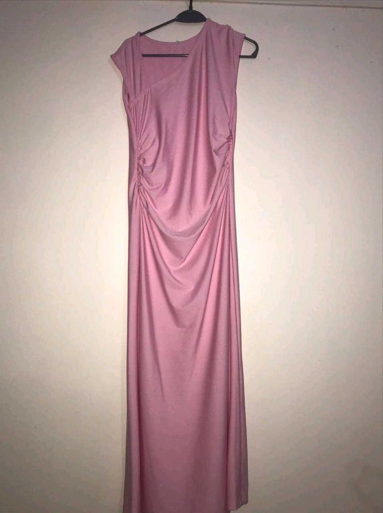 Elegant Pink Maxi Dress