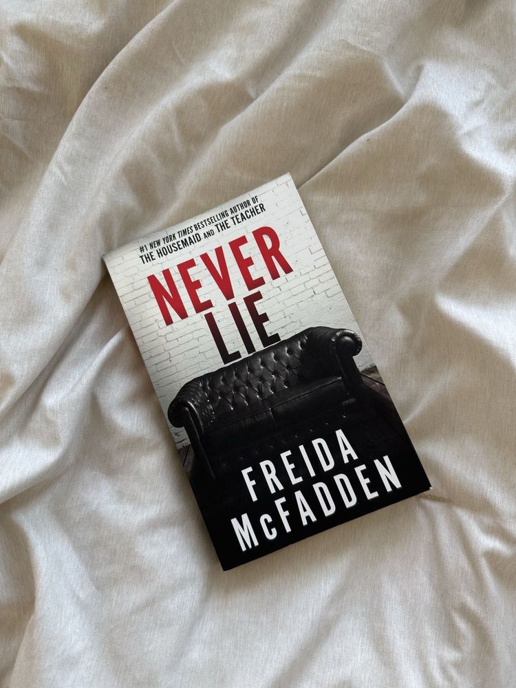 Never Lie by Freida McFadden Thriller Book