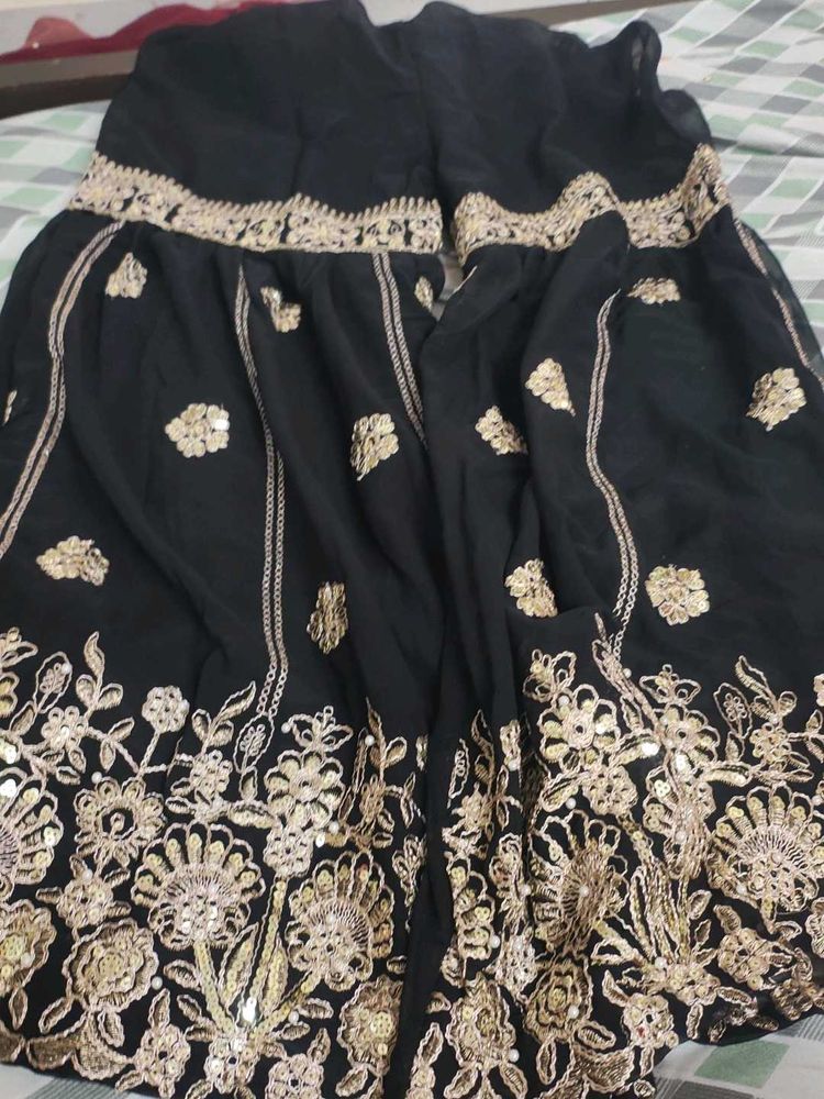 Elegant Black &amp; Gold Embellished Lehenga Choli