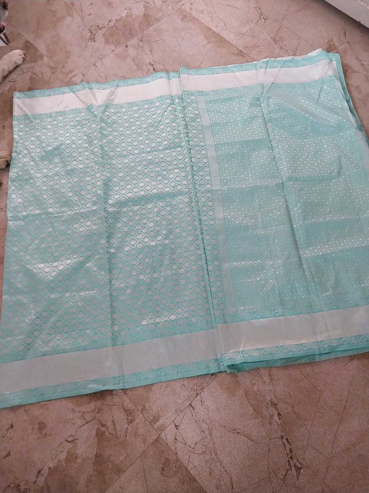 Elegant Teal Saree with blouse