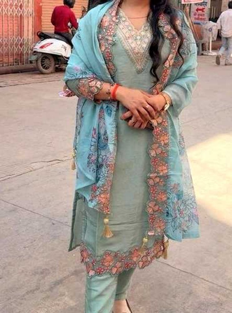 Beautiful Mint Green Kurta Set