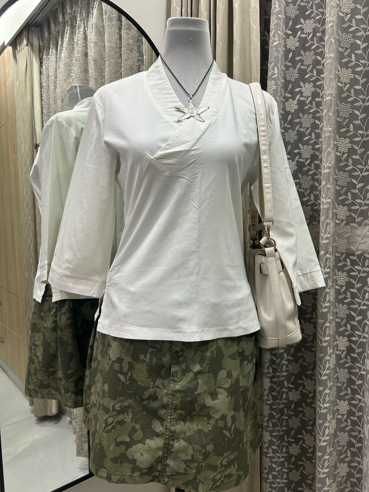 Chinese Traditional Top