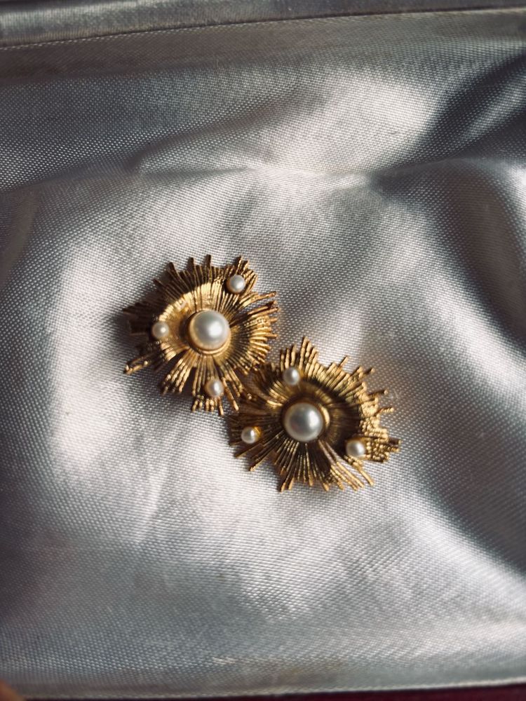 18K Gold Plated Pearl Burst Earrings
