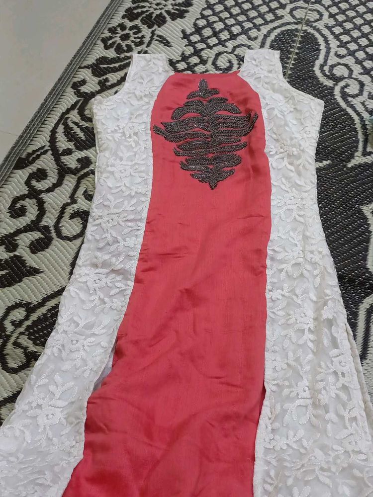 Elegant Embroidered Kurta