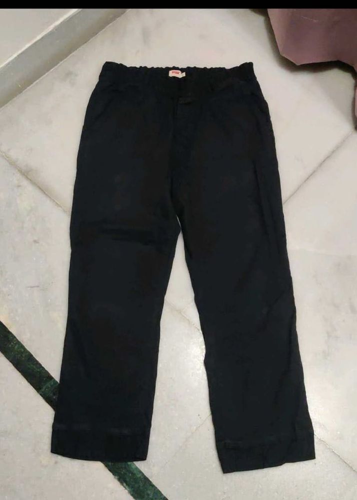 Levis Black Pants