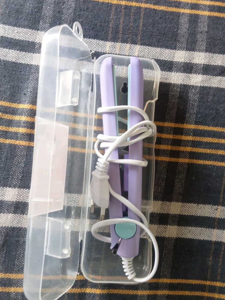 Mini Hair Straightener with Case