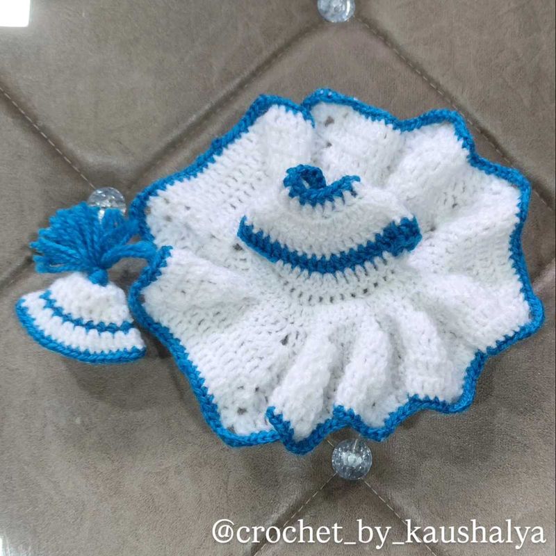 Handmade Crochet laddu gopal Dress 💙